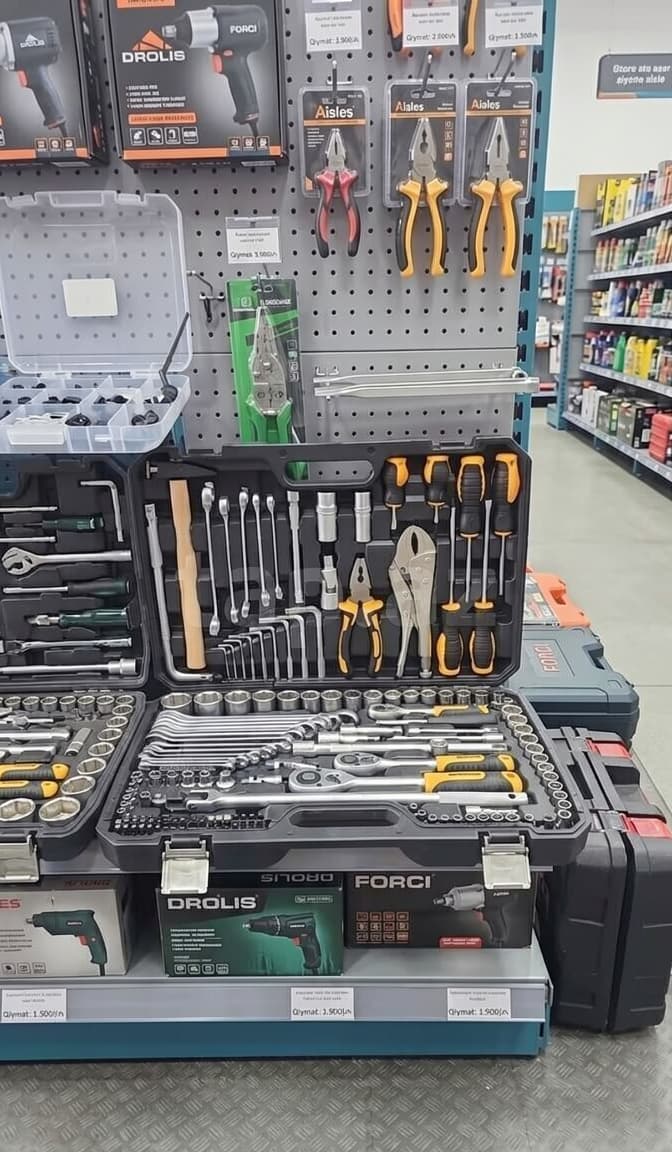 Force 144 hissəli universal açar dəsti
