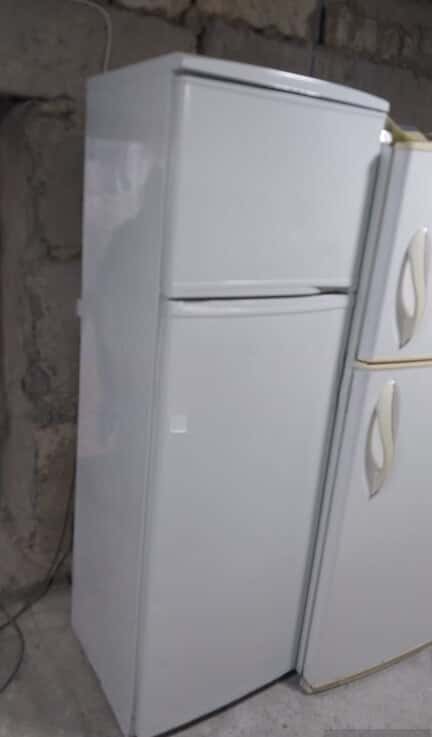 Indesit refrigerator - Tenderyard