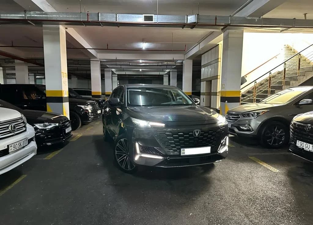 Changan Uni-K IDD, 2024 il, 42000 km, 1.5 L