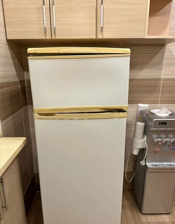 Indesit refrigerator - Tenderyard