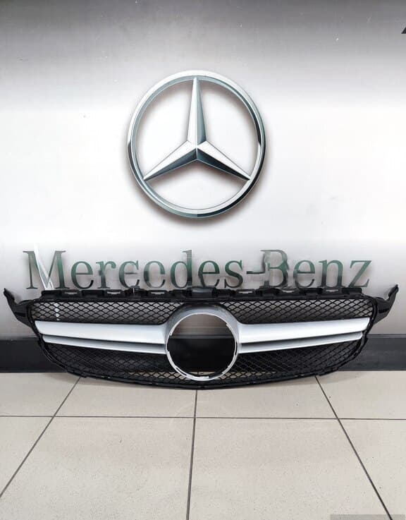Radiator barmaqlığı Mercedes C-Class W205 (2014-2018)