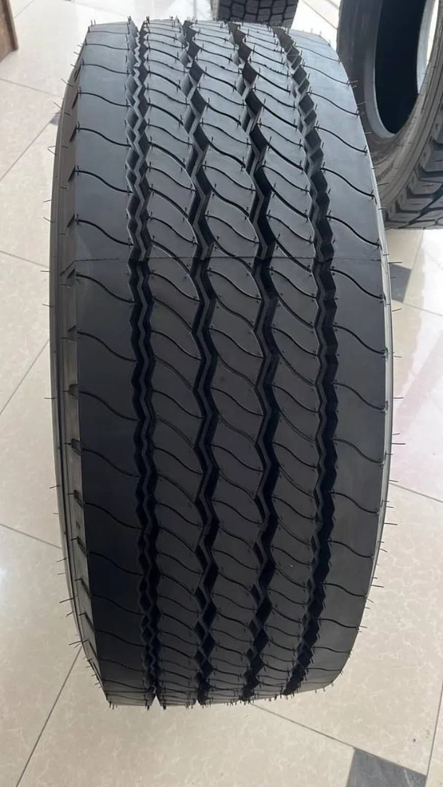 Yük maşını təkəri Pulmox 385/65R22.5