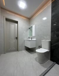 8 otaqlı bağ evi 350 m² satılır — şəkil 21