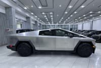 Tesla Cybertruck, 2024 il, 0 km — şəkil 4