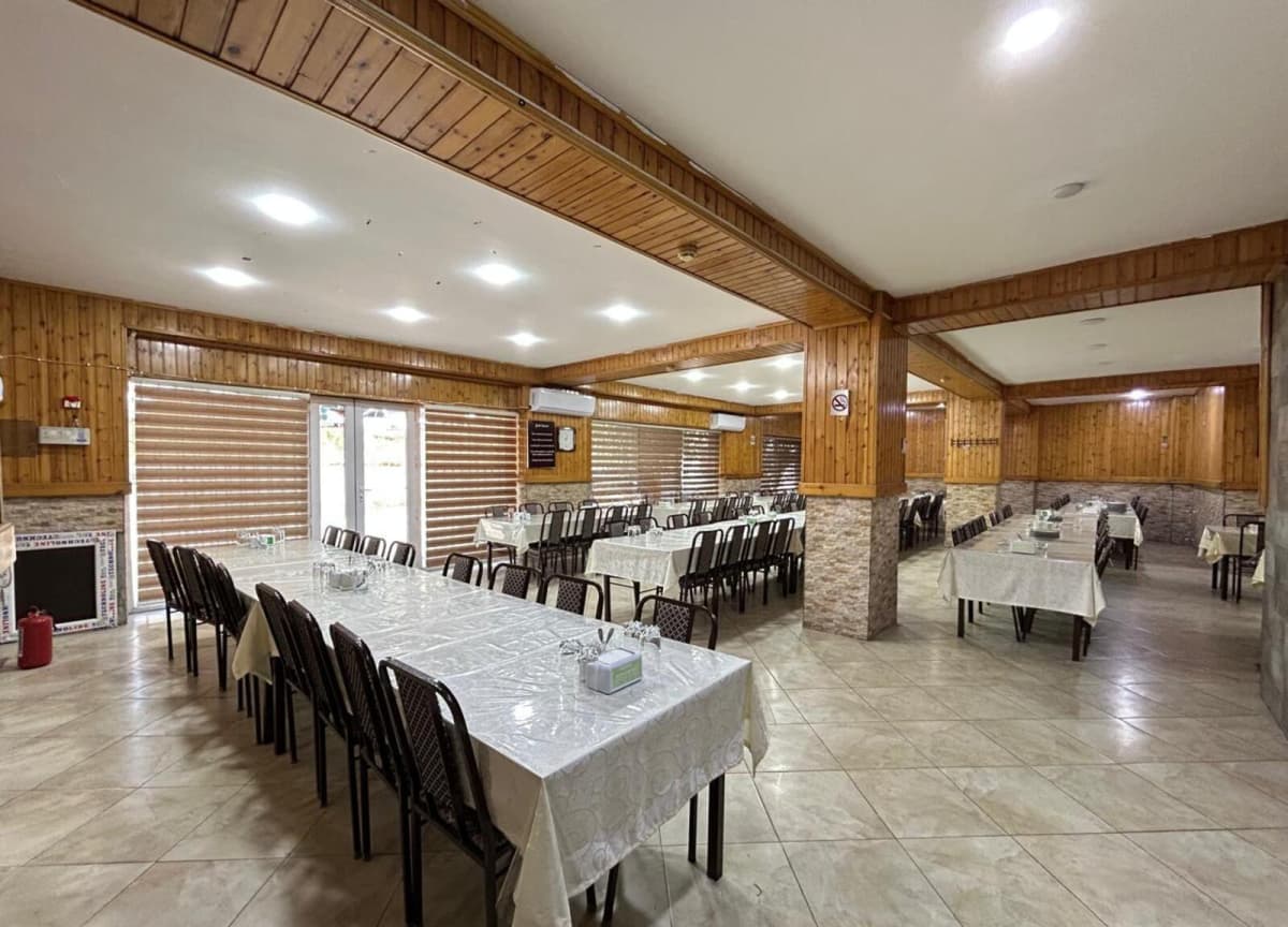 195 m² Yaxşı təmirli obyekt satılır
