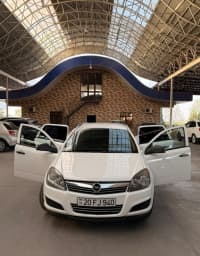 Opel Astra, 2010 il, 320000 km, 1600 L — şəkil 13