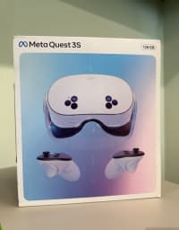 Virtual reallıq eynəyi Meta Quest 3S 128GB — şəkil 2