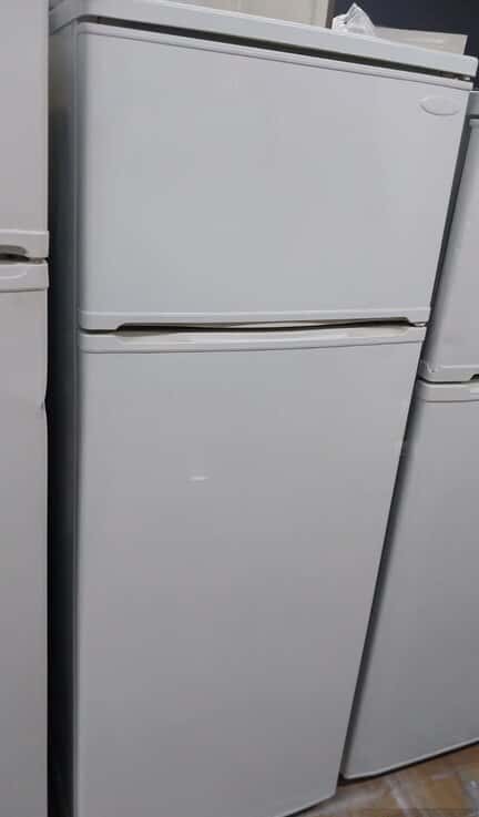 Indesit refrigerator - Tenderyard