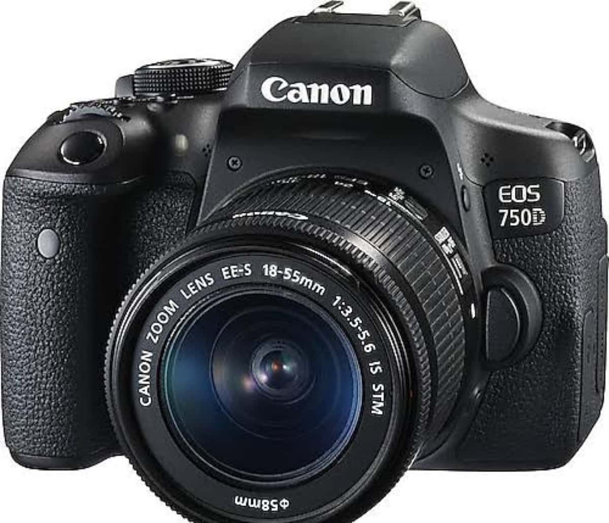 Фотоаппарат Canon 750D с объективом 18-55 мм - Tenderyard
