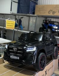 Uşaq avtomobili Toyota Land Cruiser 4x4 — şəkil 3