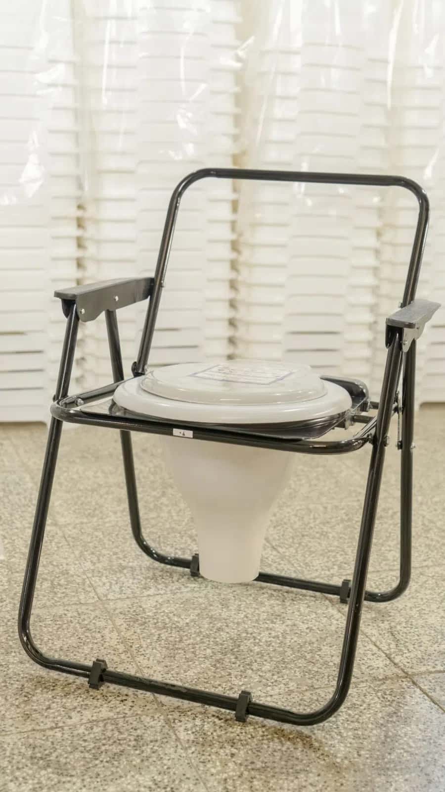 Portable foldable commode chair for patients - Tenderyard