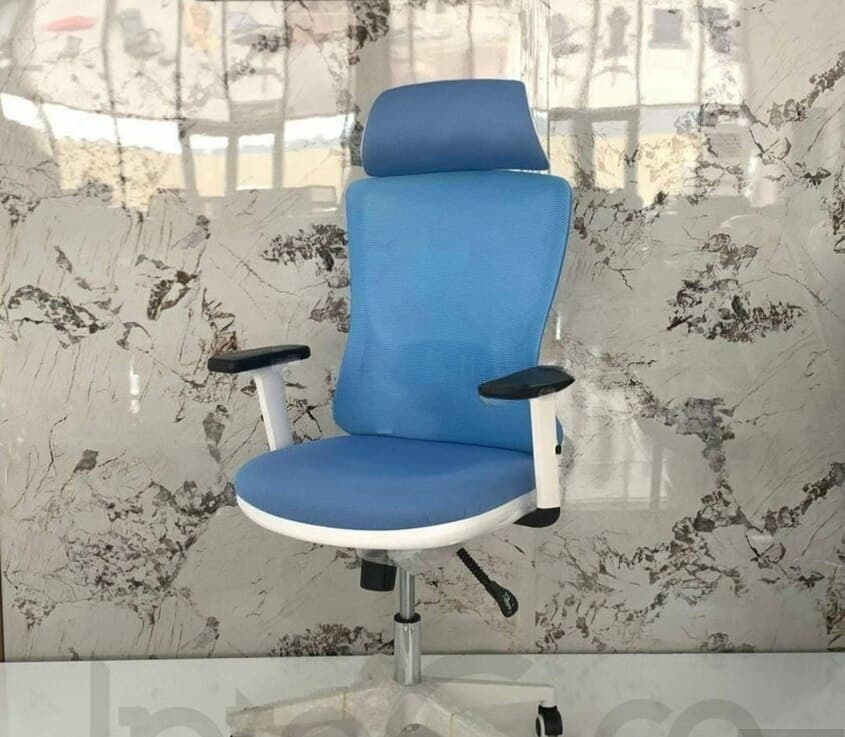 Qarışıq rəng, Ofis üçün kreslo