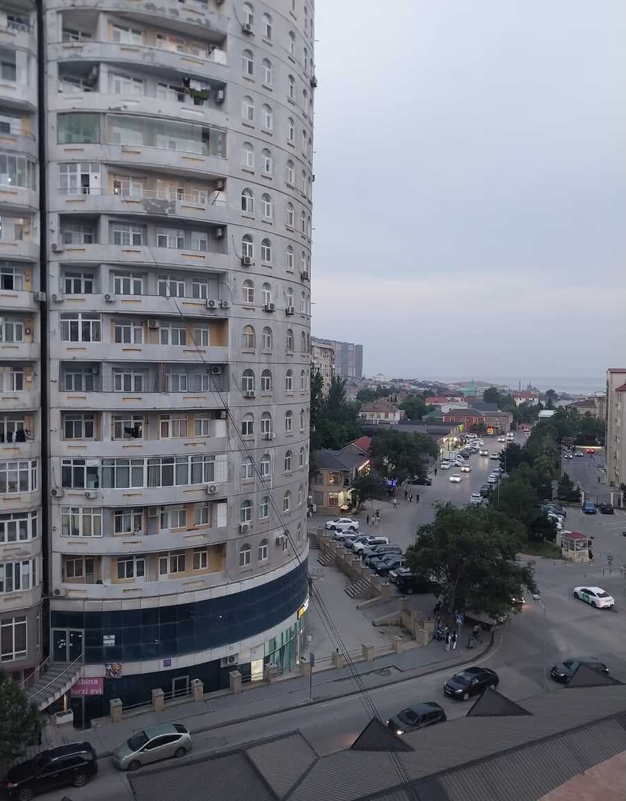 3 otaqlı mənzil 105 m² satılır