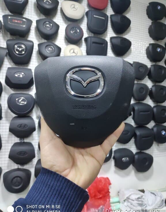 Airbag və airbag qapağı Mazda