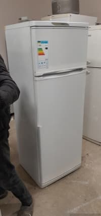 Indesit soyuducu — şəkil 1