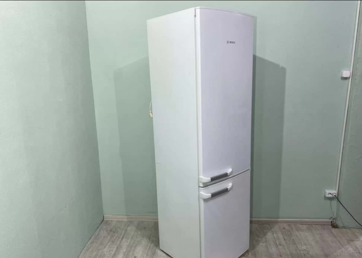 Indesit refrigerator - Tenderyard
