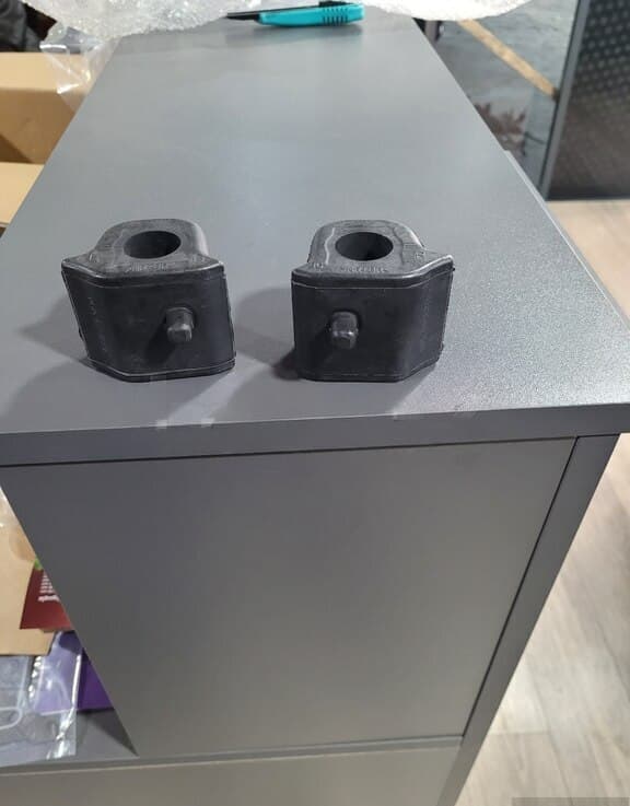 Stabilizator rezini Toyota Prius 2009-2015