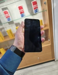 Apple iPhone 11 Pro Max, 4 GB — şəkil 3