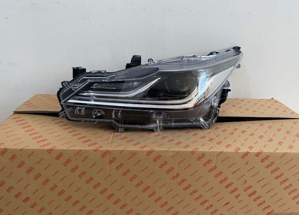Fara və stop Toyota Corolla - Tenderyard