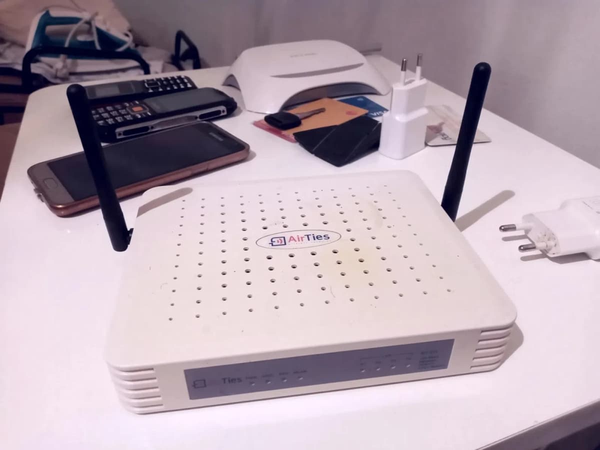 AirTies RT-211 modem