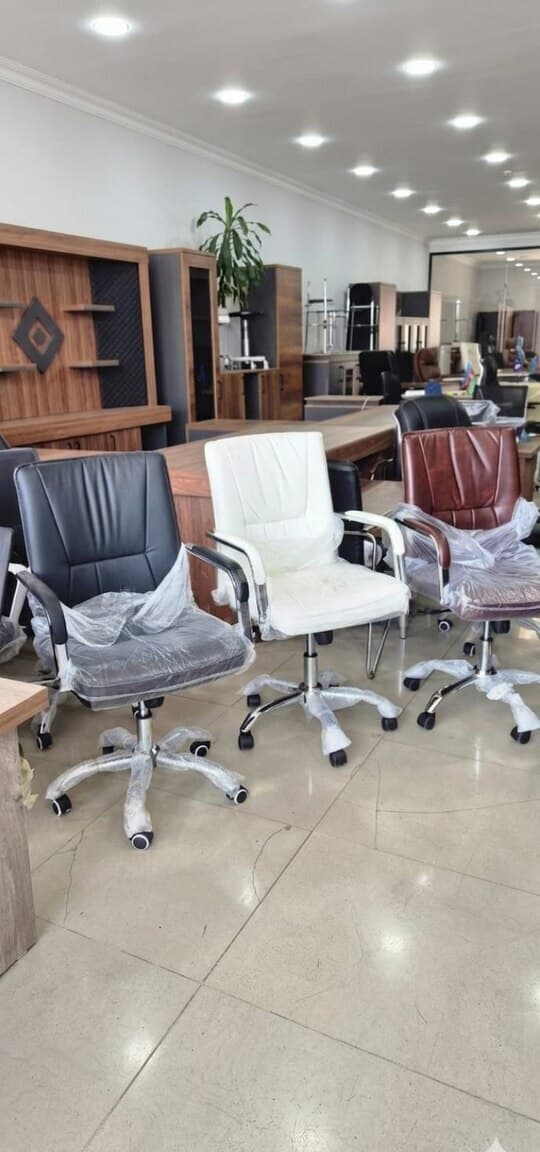Qarışıq rəng, Ofis üçün kreslo
