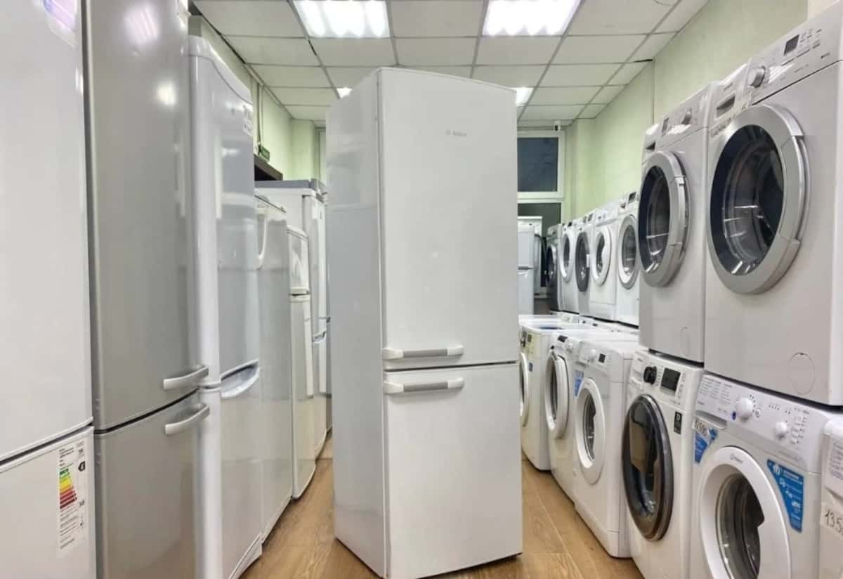 Indesit refrigerator - Tenderyard