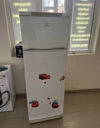Indesit soyuducu — şəkil 1