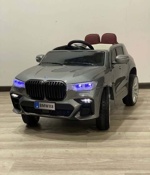 Elektrik avtomobili BMW X8 boz - Tenderyard