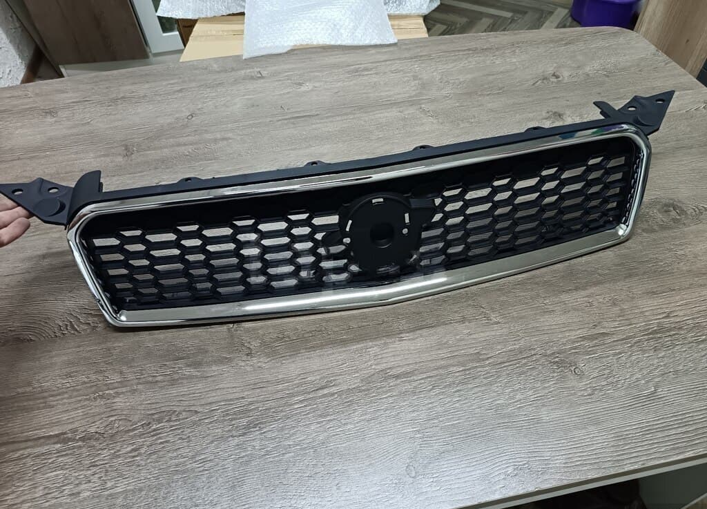 Radiator barmaqlığı Ravon R3