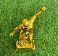 Qızılı Rəngli Futbolçu Suvenir Heykəli — şəkil 3