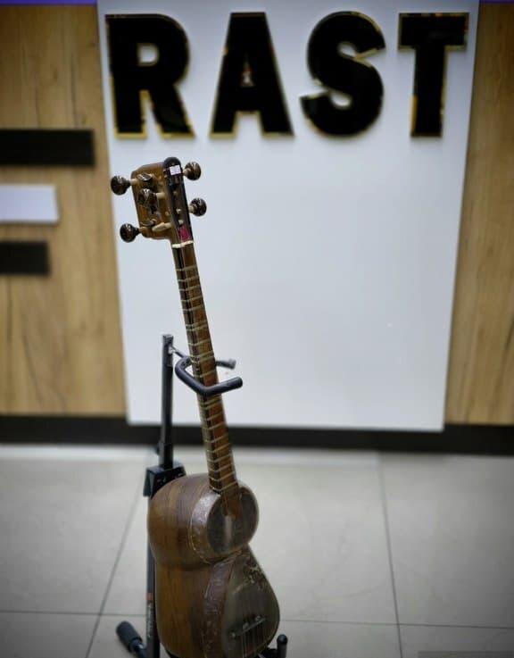 Tar TT-650 peşəkar musiqi aləti