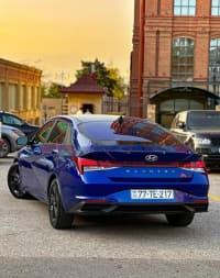 Avtomobil icarəsi Hyundai Elantra 2025 — şəkil 3