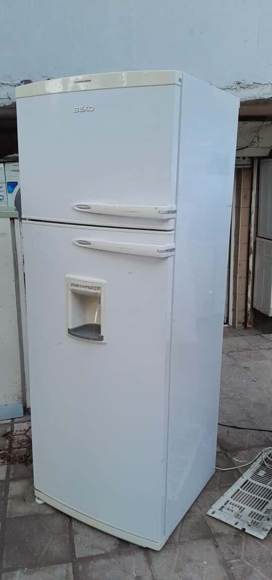 Indesit refrigerator - Tenderyard