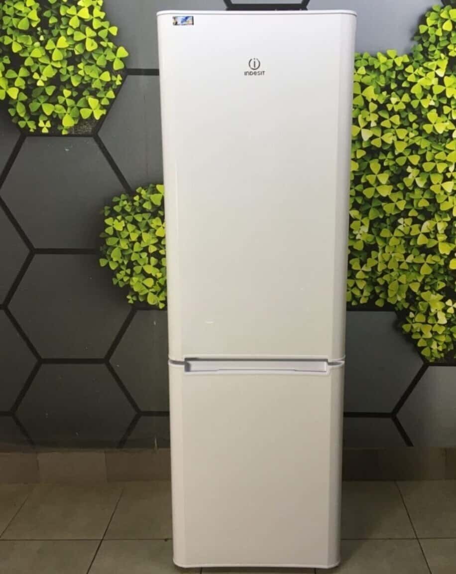 Indesit refrigerator - Tenderyard