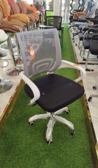 Qarışıq rəng, Ofis üçün kreslo — şəkil 1