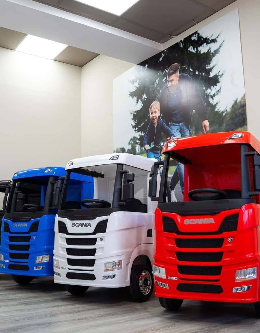Uşaq avtomobili Scania elektrikli yük maşını - Tenderyard