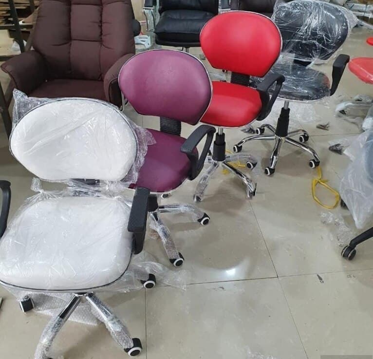 Qarışıq rəng, Ofis üçün kreslo