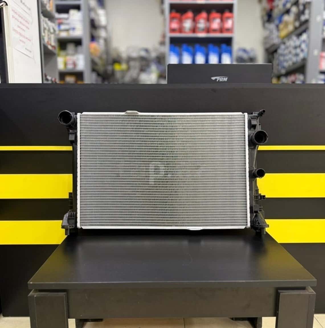 Su radiatoru Mercedes-Benz E-Class W212 - Tenderyard