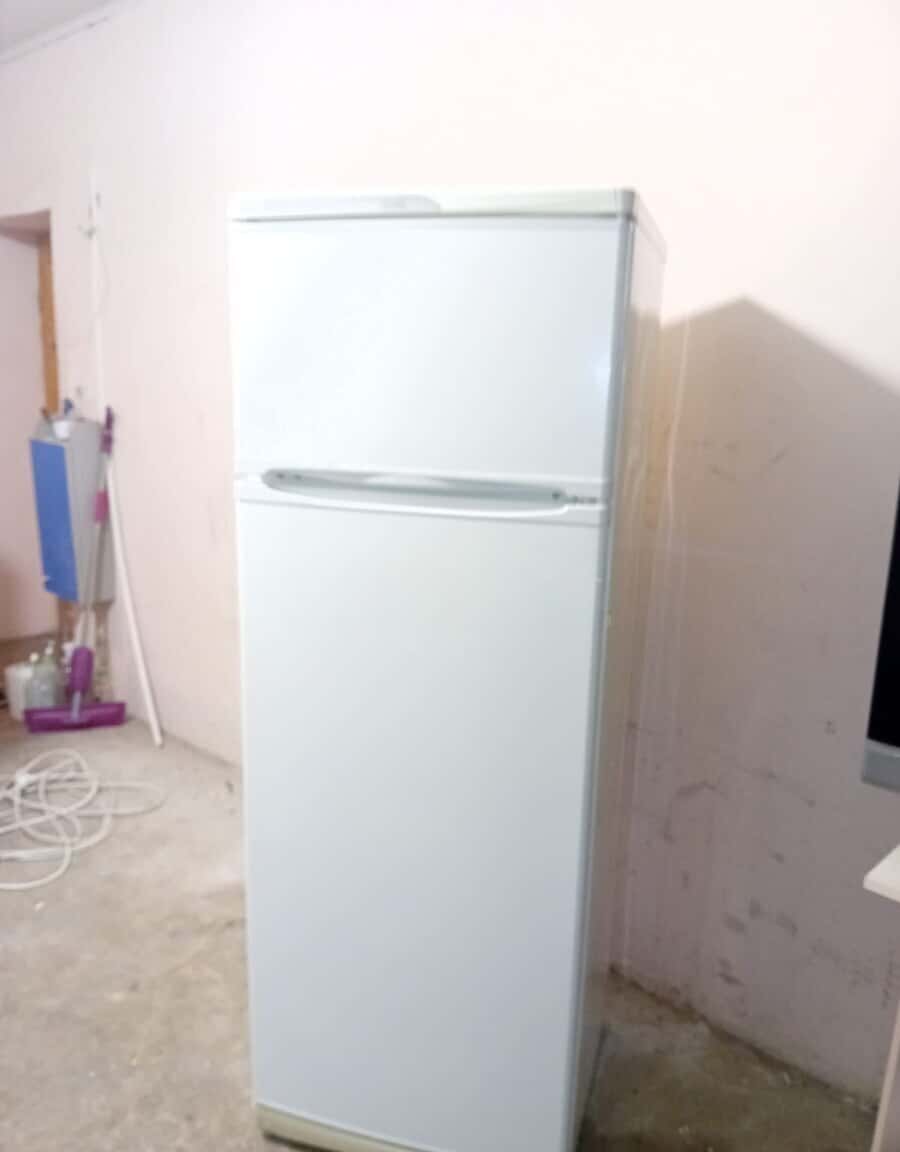 Indesit refrigerator - Tenderyard