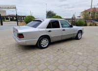 Mercedes E 220, 1993 il, 380000 km, 2.2 L — şəkil 14