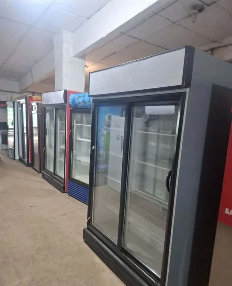 Double door refrigerated display case 600 - Tenderyard