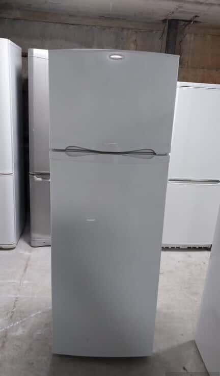 Indesit refrigerator - Tenderyard