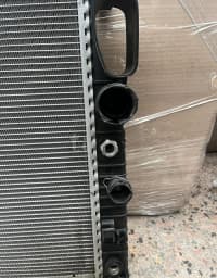 Su radiatoru Mercedes-Benz W211 — şəkil 7