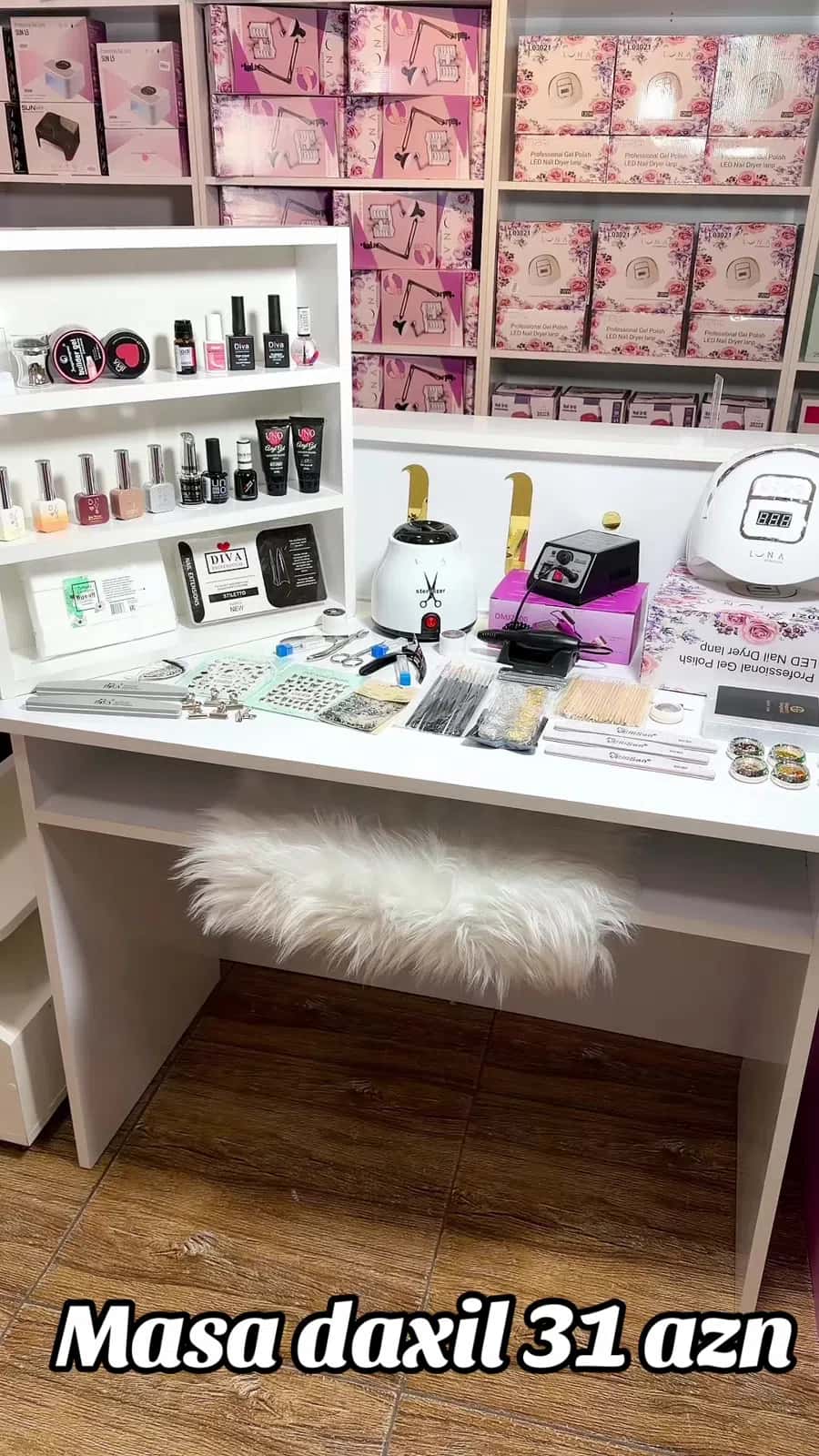 Manicure table and equipment set - Tenderyard