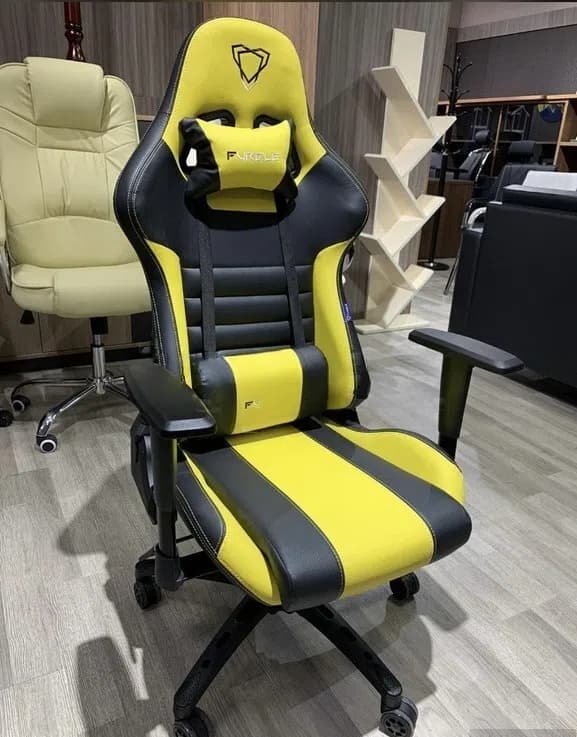 Kreslo Sarı rəng