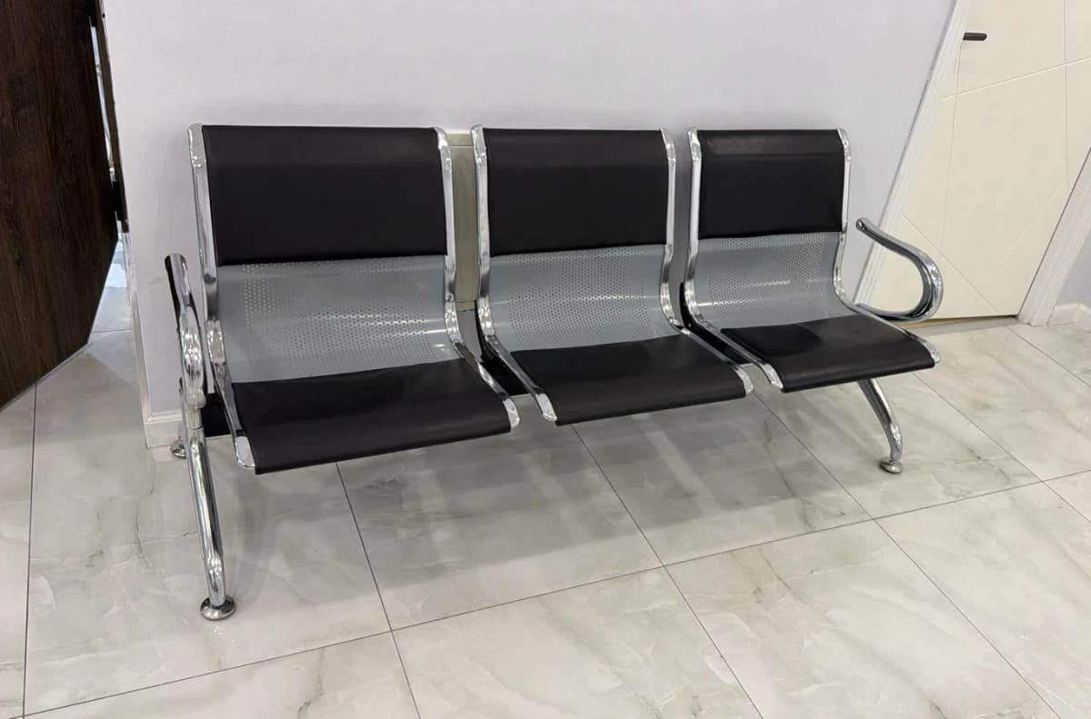 Qara rəng, Ofis üçün kreslo