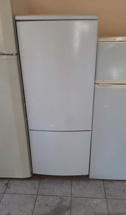 Indesit refrigerator - Tenderyard