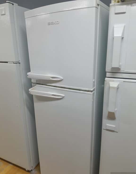 Indesit refrigerator - Tenderyard