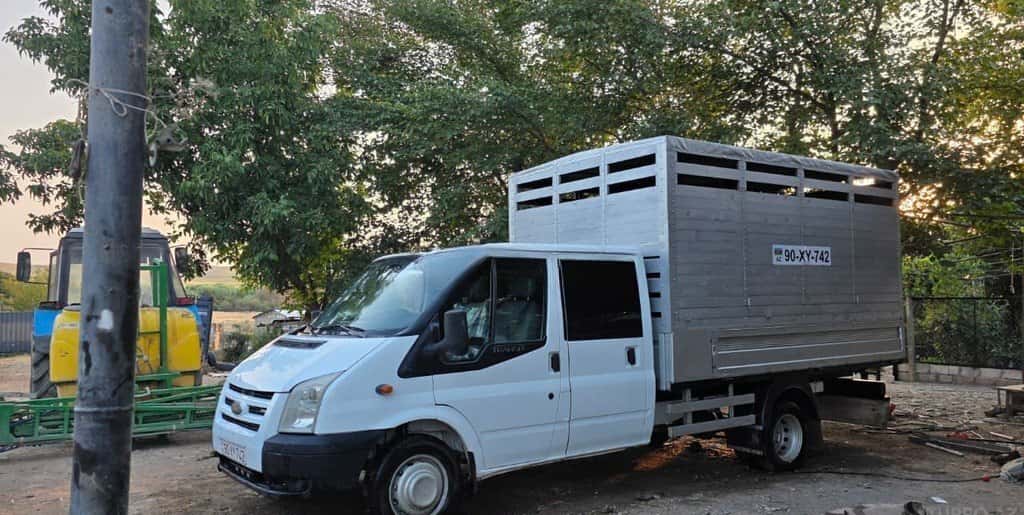 Ford Transit 2.4L, 2008 - Tenderyard