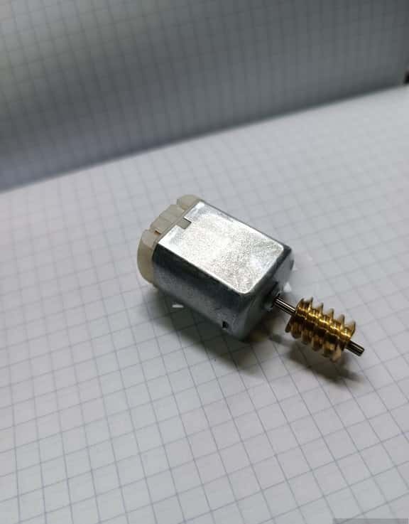 Door lock motor for Land Rover Range Rover - Tenderyard